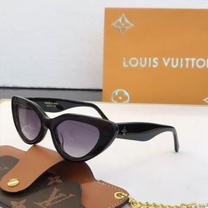 Louis Vuitton Sunglasses 1720